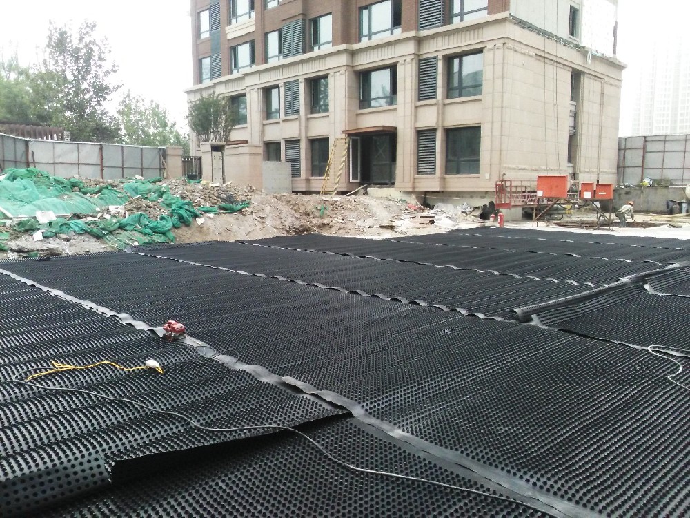 排水板的質(zhì)量如何分辯