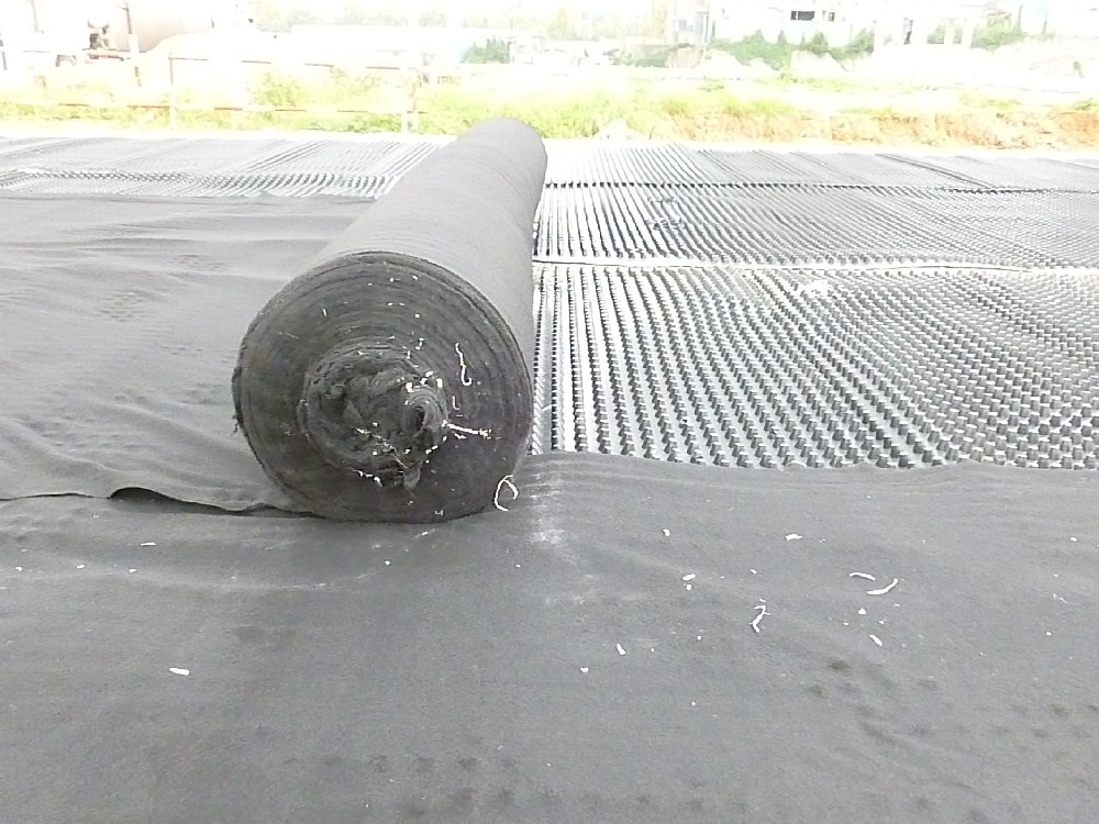 排水板的存放注意事項