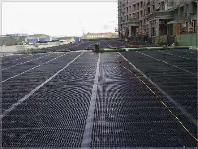 地下室排水板與凹凸型排蓄水板的使用方法