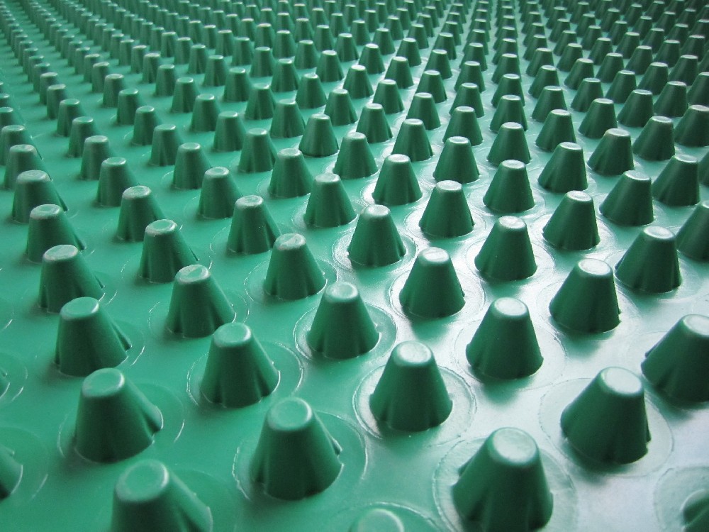 塑料排水板的形狀